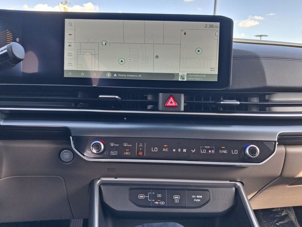 2027 Kia Carnival LX