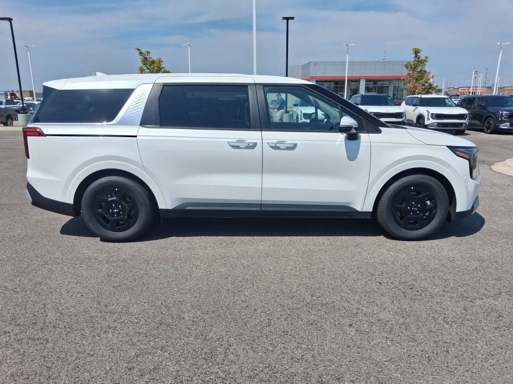 2027 Kia Carnival LXS