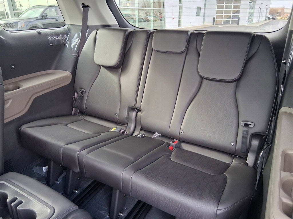 2026 Kia Carnival Hybrid EX