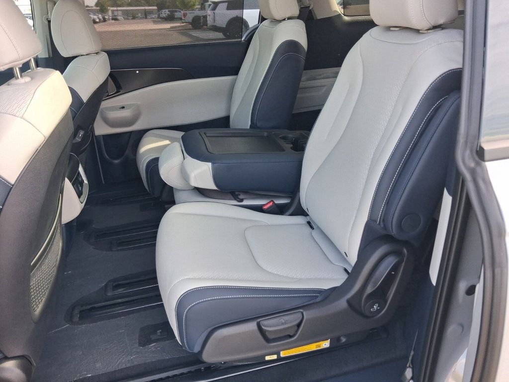 2027 Kia Carnival SX Prestige